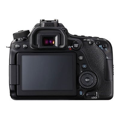 ¿Canon EOS 80D disponible?